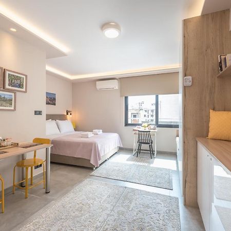 אתונה ✰Bright, Renovated, Spacious And Cosy Studio✰ מראה חיצוני תמונה