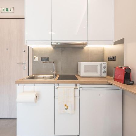 אתונה ✰Bright, Renovated, Spacious And Cosy Studio✰ מראה חיצוני תמונה