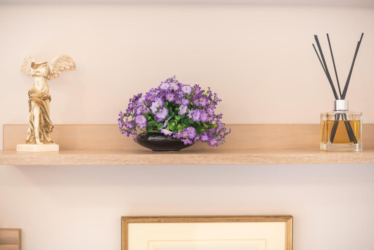 אתונה ✰Bright, Renovated, Spacious And Cosy Studio✰ מראה חיצוני תמונה