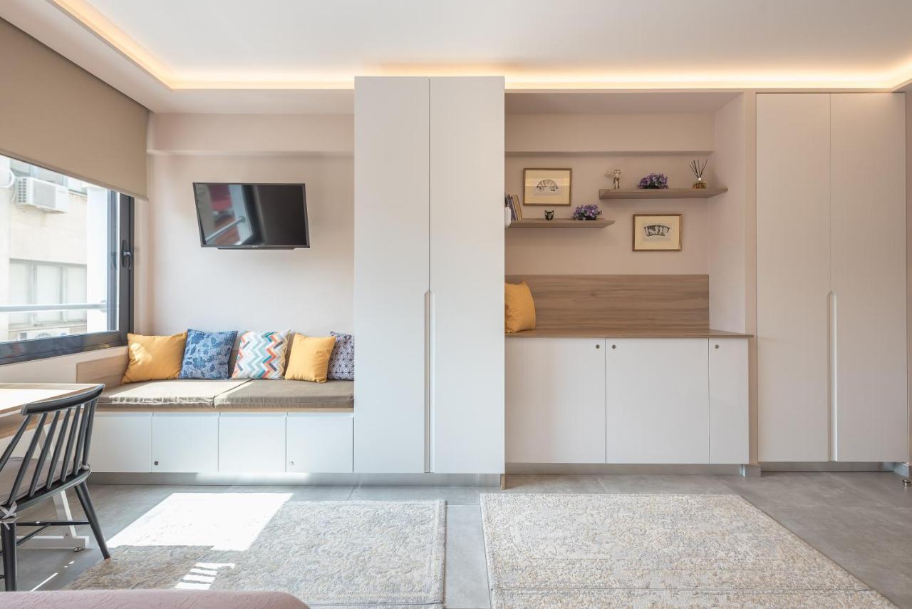 אתונה ✰Bright, Renovated, Spacious And Cosy Studio✰ מראה חיצוני תמונה